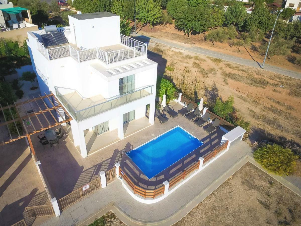 Coral Bay Villa 10 Exteriér fotografie